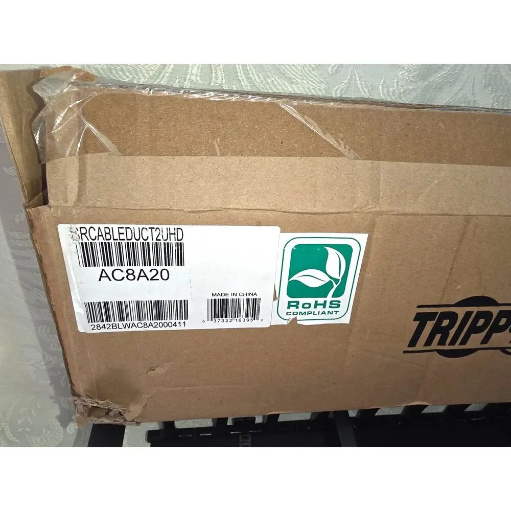 Tripp Lite SRCABLEDUCT2UHD 2U SmartRack High-Capacity Horizontal Cable Manager